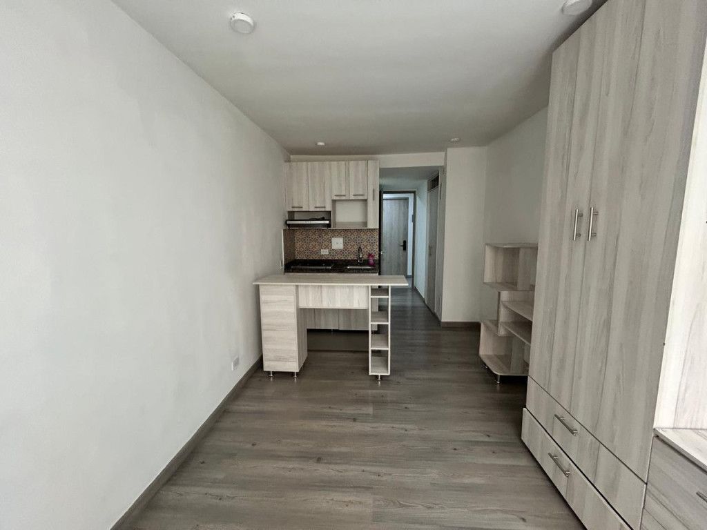 Apartamento en venta Cundinamarca Bogotá Chapinero Central 20 m2 Habitaciones 1 Baños 1 Garajes 0 Precio $215000000