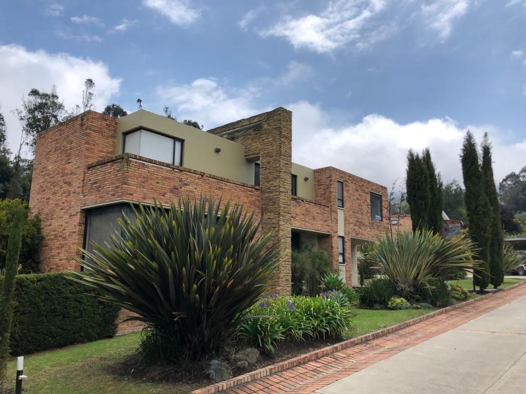 Casa en arriendo Cundinamarca La Calera La Calera 761 m2 Habitaciones 4 Baños 5 Garajes 12 Precio $20282498
