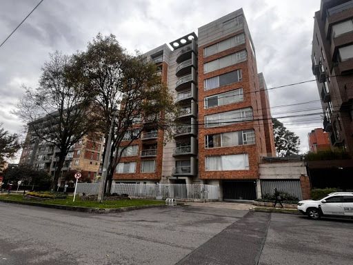 Apartamento en venta Cundinamarca Bogotá Chico Norte Et Iii 140 m2 Habitaciones 3 Baños 3 Garajes 2 Precio $1600000000