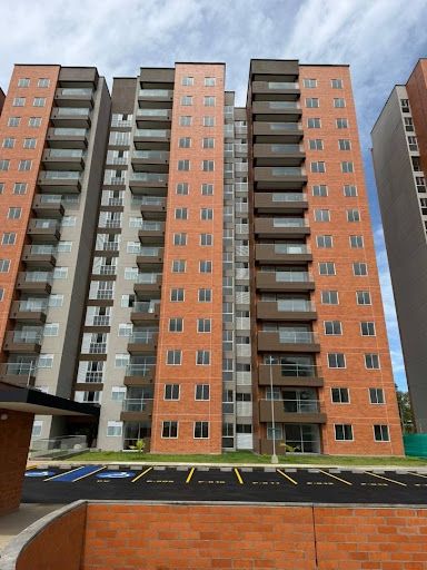 Apartamento en arriendo Risaralda Pereira Pereira 75 m2 Habitaciones 3 Baños 2 Garajes 1 Precio $2410000