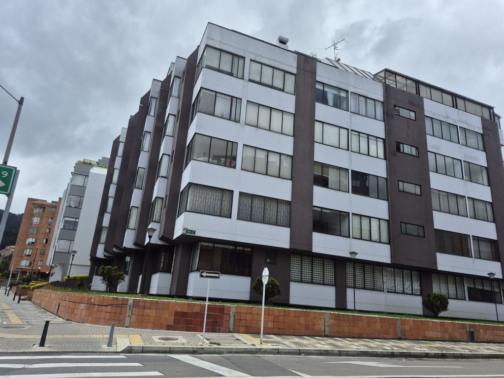 Apartamento en arriendo Cundinamarca Bogotá Molinos Norte 76 m2 Habitaciones 2 Baños 2 Garajes 1 Precio $3504000