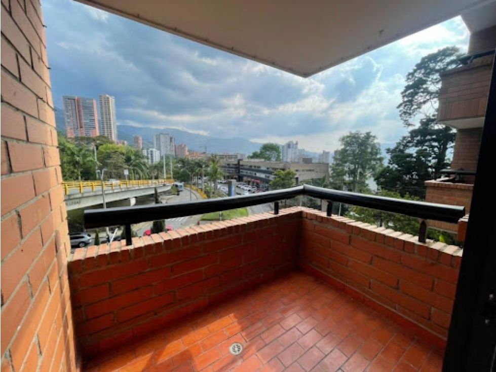 Apartamento en venta Antioquia Medellín Los Balsos No1 90 m2 Habitaciones 3 Baños 2 Garajes 1 Precio $730000000