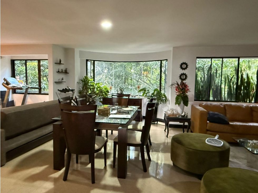 Apartamento en venta Antioquia Medellín La Aguacatala 163 m2 Habitaciones 3 Baños 2 Garajes 2 Precio $890000000