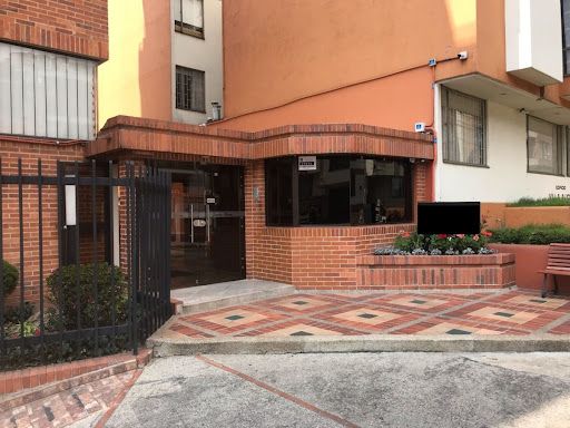 Apartamento en arriendo Cundinamarca Bogotá Quinta Paredes 83 m2 Habitaciones 3 Baños 2 Garajes 1 Precio $3130000