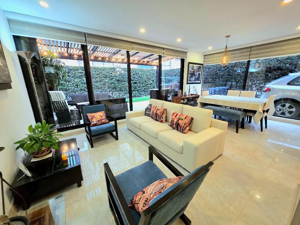 Casa en venta Cundinamarca Chía Chia 132 m2 Habitaciones 3 Baños 4 Garajes 3 Precio $880000000