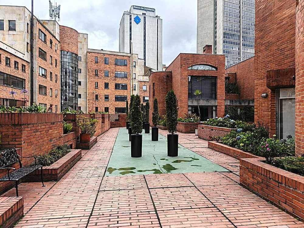 Apartamento en venta Cundinamarca Bogotá Samper 97 m2 Habitaciones 1 Baños 2 Garajes 2 Precio $920000000