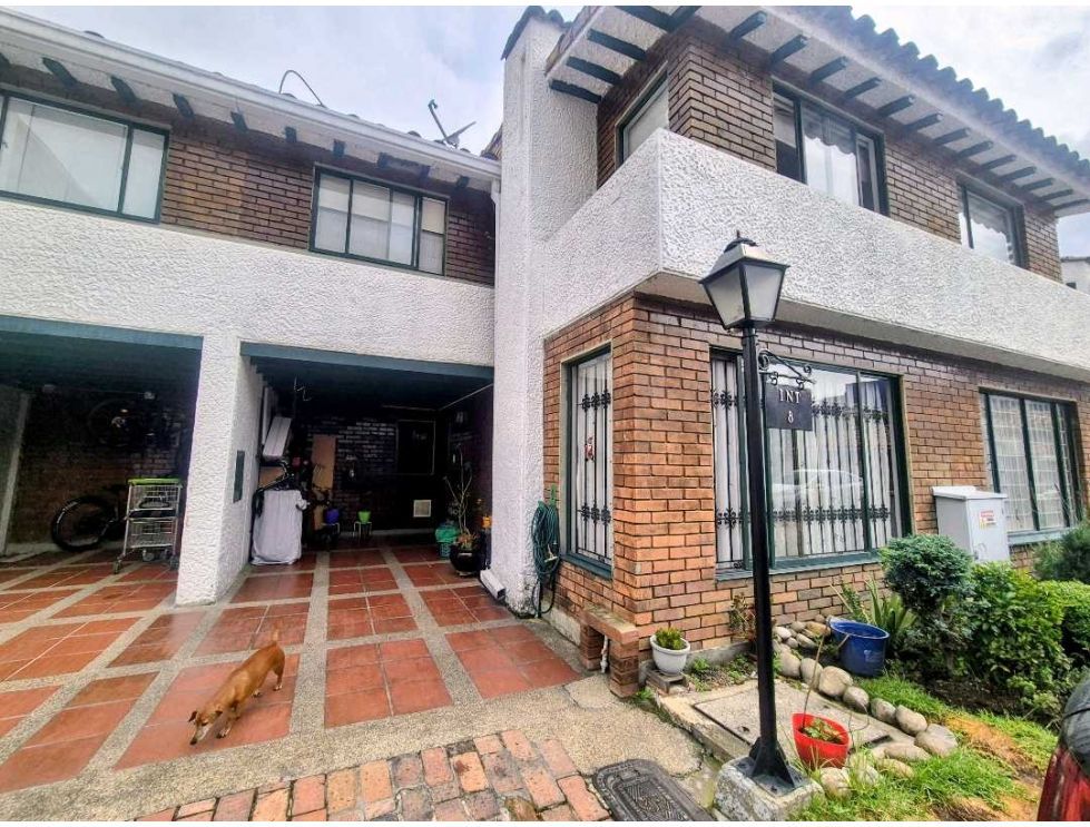 Casa en venta Cundinamarca Bogotá Cedritos 152 m2 Habitaciones 4 Baños 3 Garajes 2 Precio $875000000