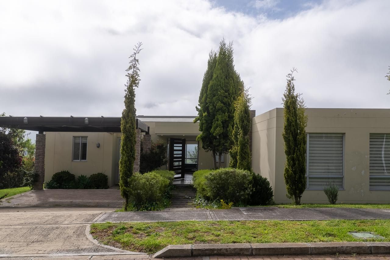 Casa en venta Cundinamarca Sopó Sopó 288 m2 Habitaciones 4 Baños 5 Garajes 4 Precio $1950000000