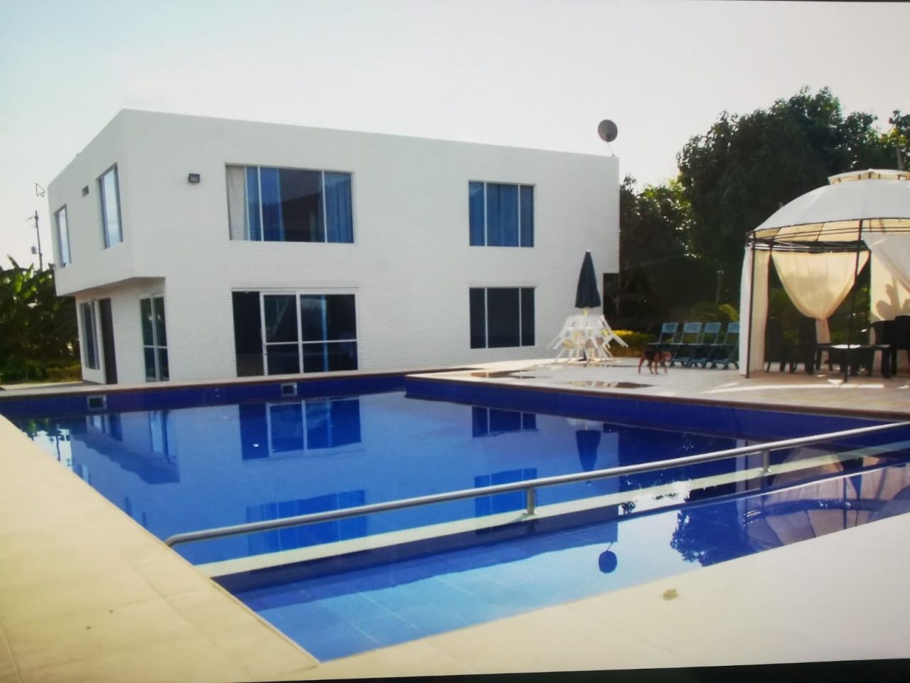 Casa en venta Cundinamarca La Mesa La Mesa 320 m2 Habitaciones 6 Baños 6 Garajes 6 Precio $1300000000