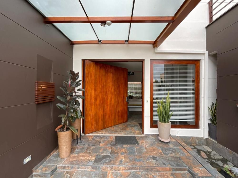 Casa en venta Cundinamarca Cajicá Cajica 525 m2 Habitaciones 4 Baños 5 Garajes 3 Precio $1390000000