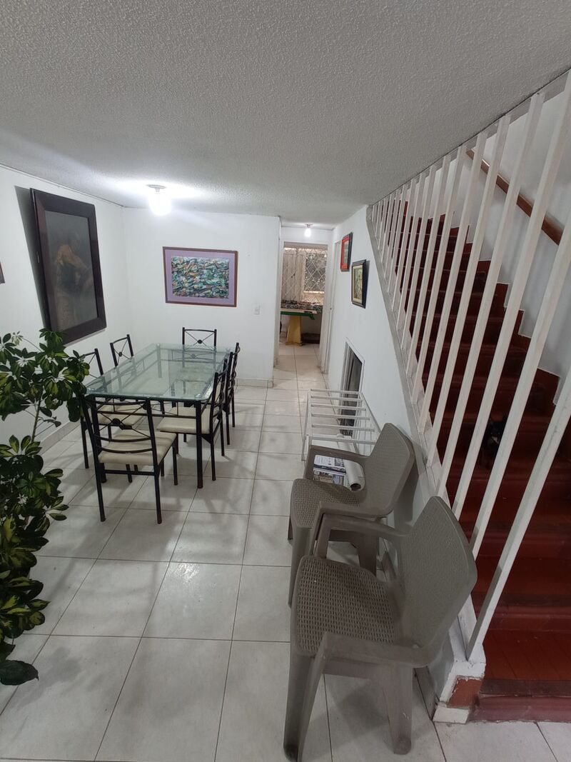 Casa en venta Cundinamarca Bogotá Bosques De San Jorge 150 m2 Habitaciones 3 Baños 2 Garajes 2 Precio $560000000