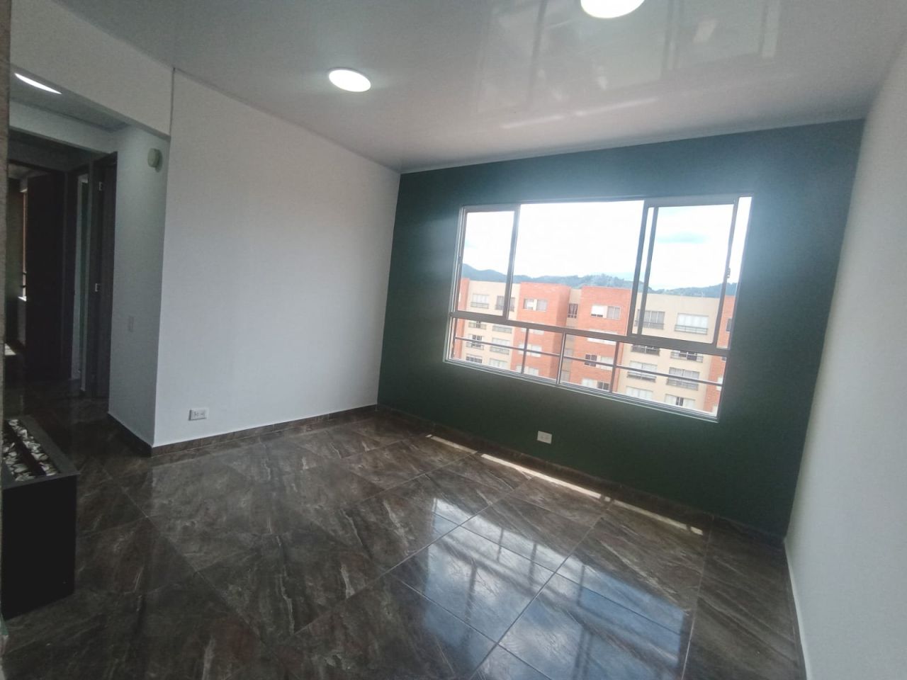 Apartamento en venta Cundinamarca Chía Hacienda San Jose 56 m2 Habitaciones 6 Baños 2 Garajes 0 Precio $240000000