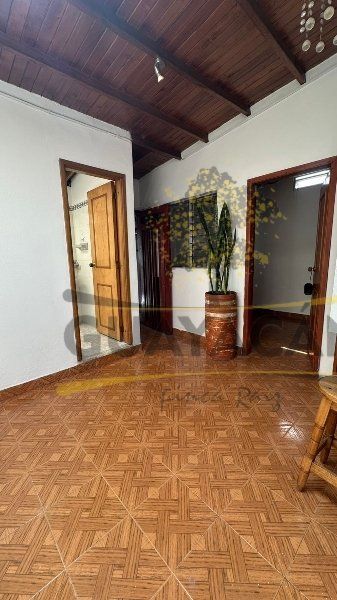 Casa en arriendo o venta Antioquia Medellín Santa Rosa De Lima 63 m2 Habitaciones 3 Baños 1 Garajes 0 Precio venta $260000000 Precio arriendo $1300000