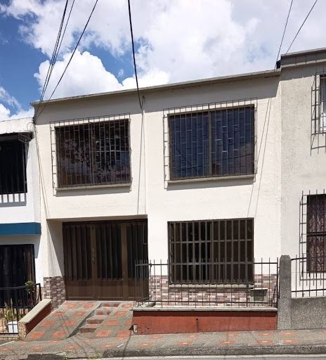 Casa en venta Risaralda Pereira Br El Poblado Ii Etapa 144 m2 Habitaciones 4 Baños 2 Garajes 1 Precio $465000000