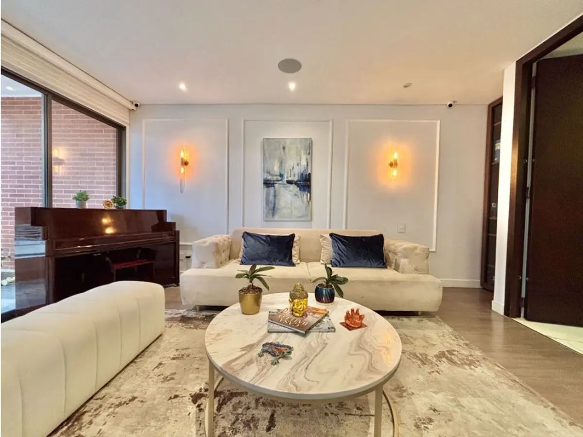 Apartamento en venta Cundinamarca Bogotá Santa Barbara Oriental 186 m2 Habitaciones 3 Baños 5 Garajes 2 Precio $1260000000