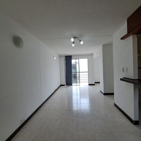 Apartamento en venta Valle Del Cauca Cali Brisas De Los Álamos 61 m2 Habitaciones 2 Baños 2 Garajes 1 Precio $220000000