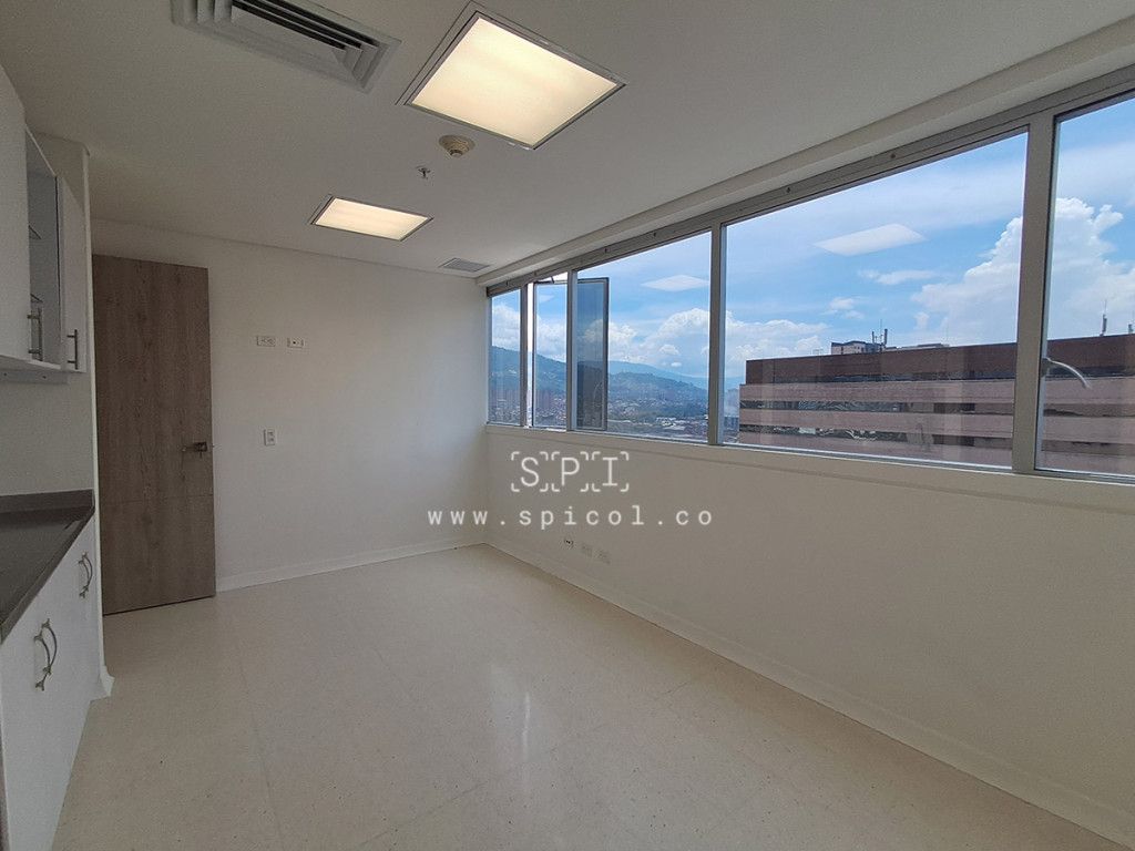Consultorio en venta Antioquia Sabaneta Mayorca 33 m2 Habitaciones 0 Baños 1 Garajes 0 Precio $370000000