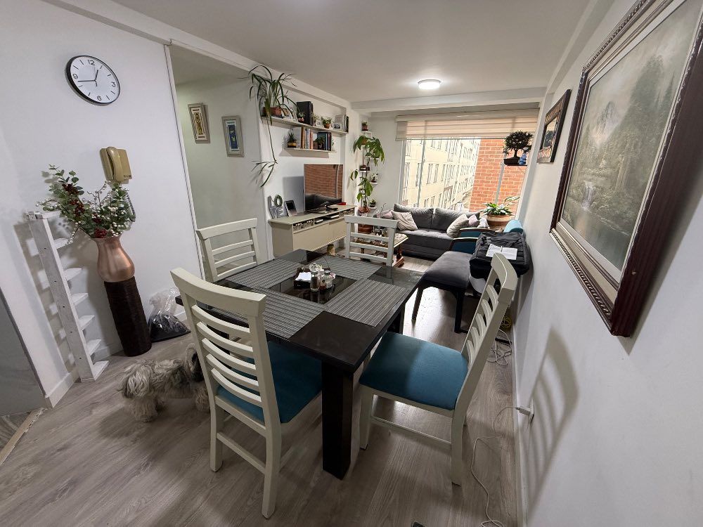 Apartamento en venta Cundinamarca Bogotá Santa Helena 55 m2 Habitaciones 3 Baños 1 Garajes 1 Precio $320000000