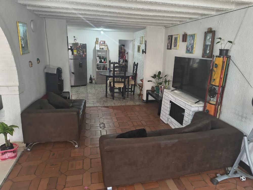 Casa en venta Cundinamarca Bogotá Rincon De Venecia 120 m2 Habitaciones 4 Baños 2 Garajes 2 Precio $420000000