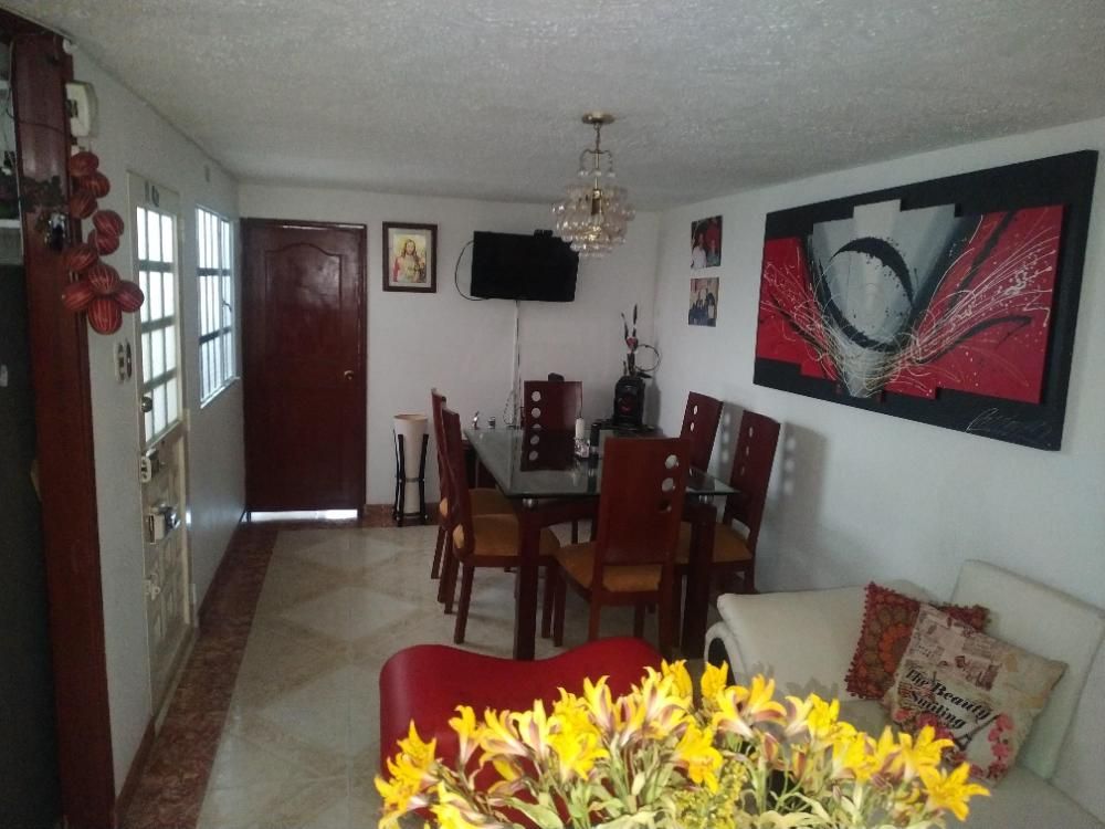 Casa en venta Cundinamarca Bogotá Villa Rios 240 m2 Habitaciones 6 Baños 5 Garajes 0 Precio $465000000