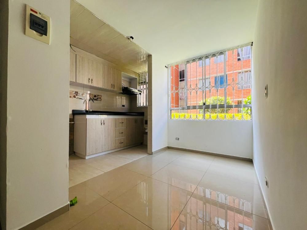 Apartamento en venta Cundinamarca Soacha Cr Anturio Et I 40 m2 Habitaciones 3 Baños 1 Garajes 0 Precio $140000000