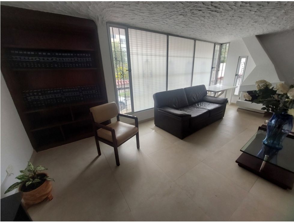 Casa en venta Cundinamarca Bogotá Molinos Norte 330 m2 Habitaciones 4 Baños 2 Garajes 0 Precio $1900000000