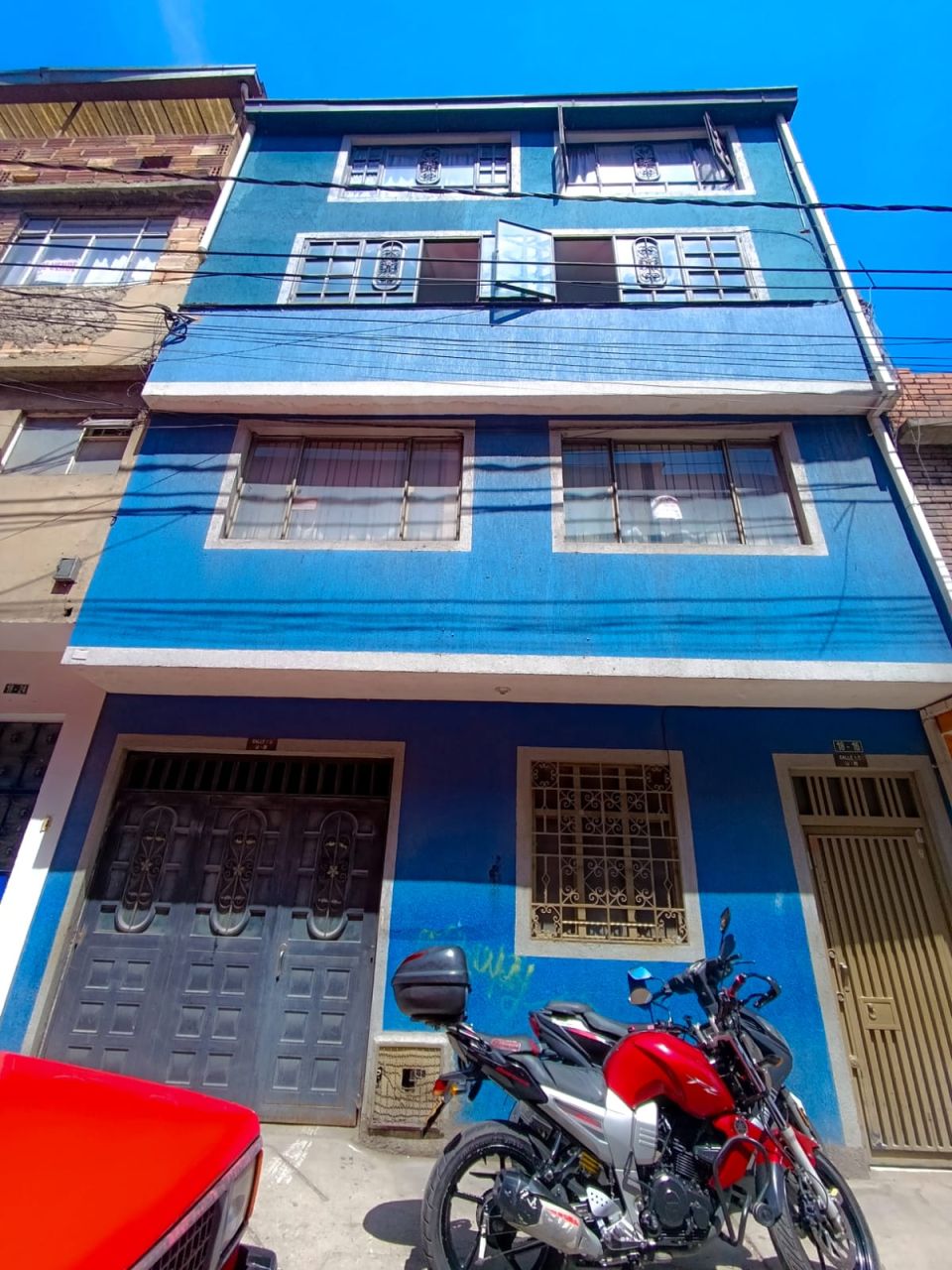 Casa en venta Cundinamarca Bogotá Eduardo Santos 207 m2 Habitaciones 7 Baños 3 Garajes 1 Precio $680000000