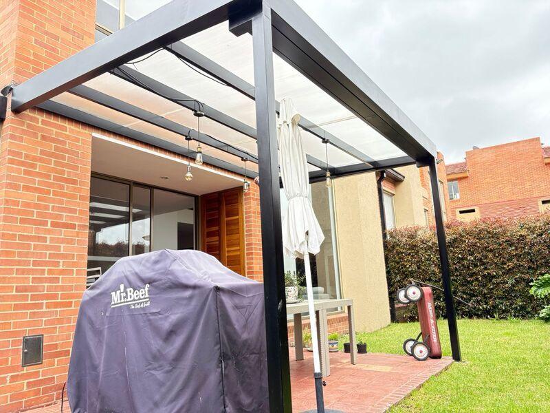Casa en venta Cundinamarca Bogotá Conejera 188 m2 Habitaciones 4 Baños 4 Garajes 3 Precio $1150000000