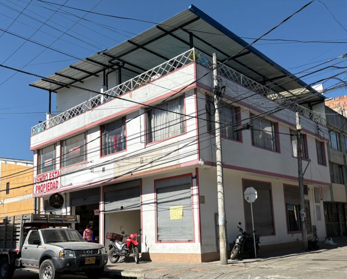 Casa en venta Cundinamarca Bogotá Tibabita 432 m2 Habitaciones 8 Baños 5 Garajes 0 Precio $1300000000