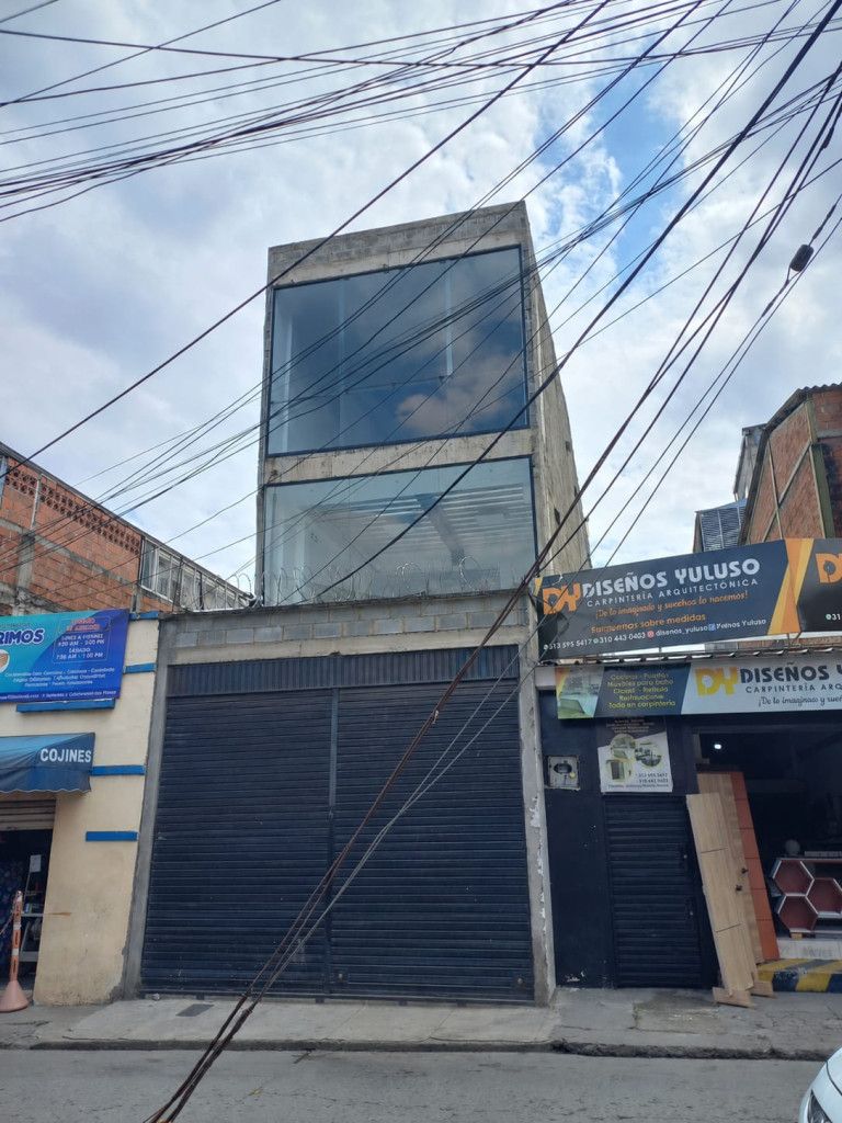 Bodega en arriendo Valle Del Cauca Cali Sucre 112 m2 Habitaciones 0 Baños 1 Garajes 0 Precio $3500000