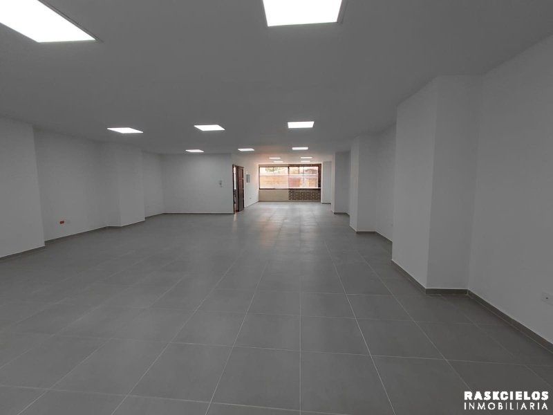 Local en arriendo Antioquia Medellín Calasanz 168 m2 Habitaciones 0 Baños 1 Garajes 0 Precio $11000000