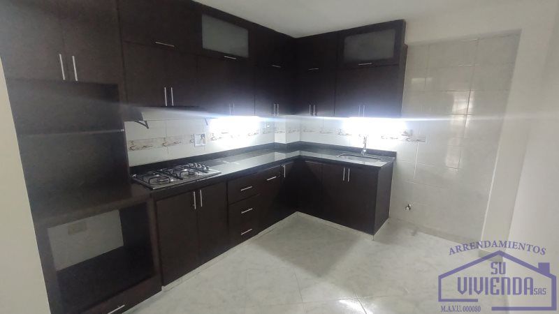 Apartamento en arriendo Antioquia Medellín Fatima 75 m2 Habitaciones 3 Baños 2 Garajes 0 Precio $2300000