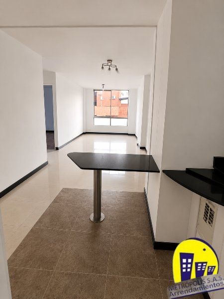 Apartamento en arriendo Antioquia Medellín Villa Hermosa 105 m2 Habitaciones 3 Baños 2 Garajes 0 Precio $2800000