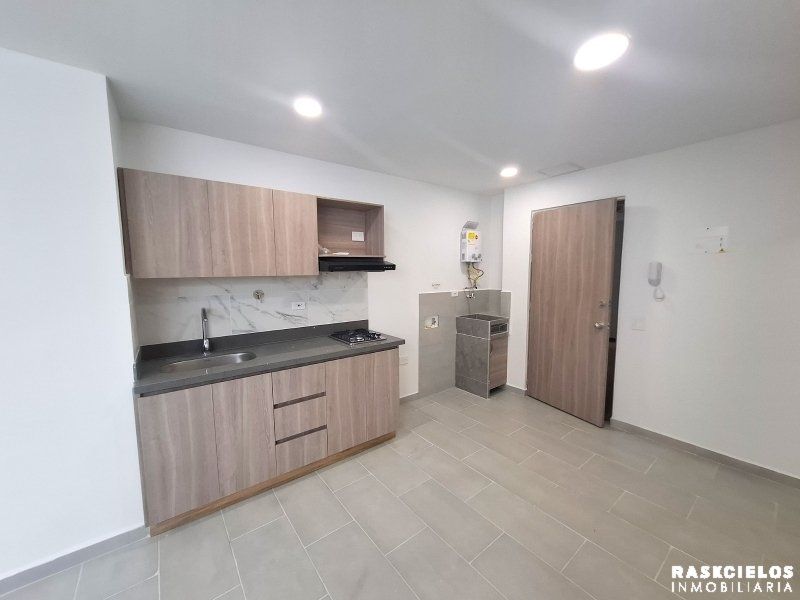 Apartaestudio en arriendo Antioquia Medellín La Floresta 27 m2 Habitaciones 1 Baños 1 Garajes 0 Precio $1700000