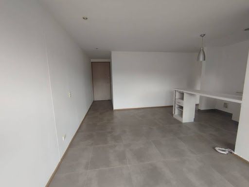 Apartamento en arriendo Antioquia Envigado El Esmeraldal 65 m2 Habitaciones 2 Baños 2 Garajes 1 Precio $3600000