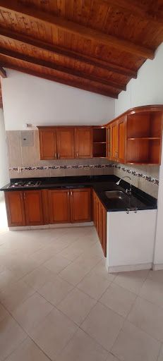 Casa en arriendo Antioquia La Estrella Bellavista 100 m2 Habitaciones 4 Baños 2 Garajes 0 Precio $2500000