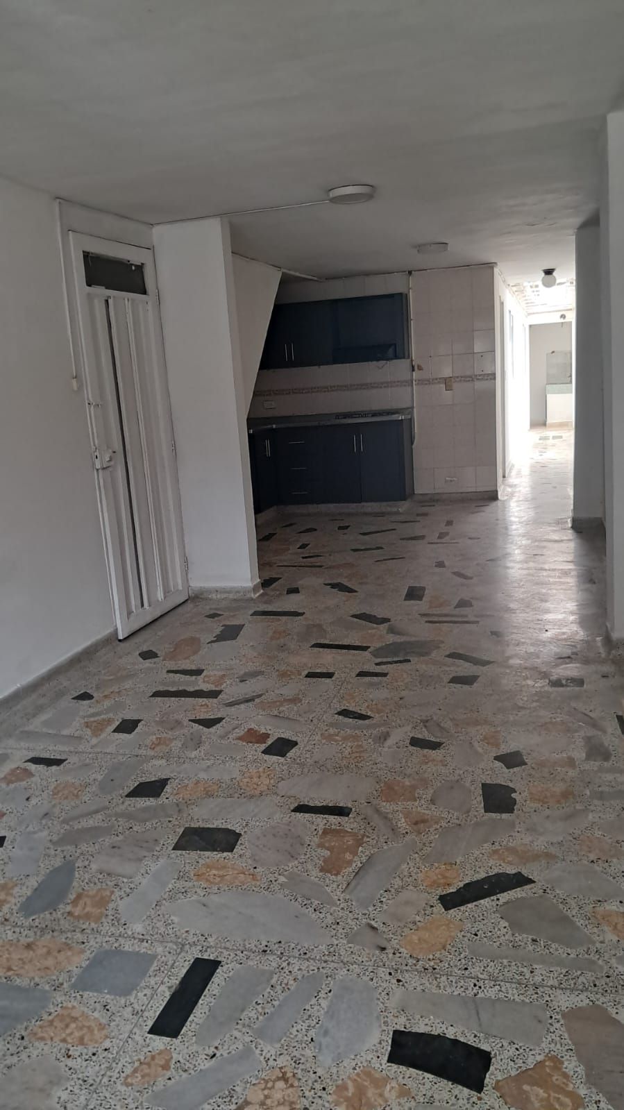 Casa en arriendo Antioquia Medellín Buenos Aires 70 m2 Habitaciones 3 Baños 2 Garajes 0 Precio $1800000