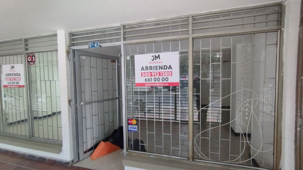 Local en arriendo Valle Del Cauca Cali San Vicente 40 m2 Habitaciones 0 Baños 1 Garajes 0 Precio $1500000