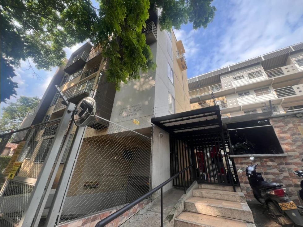 Apartamento en arriendo Valle Del Cauca Cali Los Chorros 75 m2 Habitaciones 3 Baños 2 Garajes 1 Precio $1650000