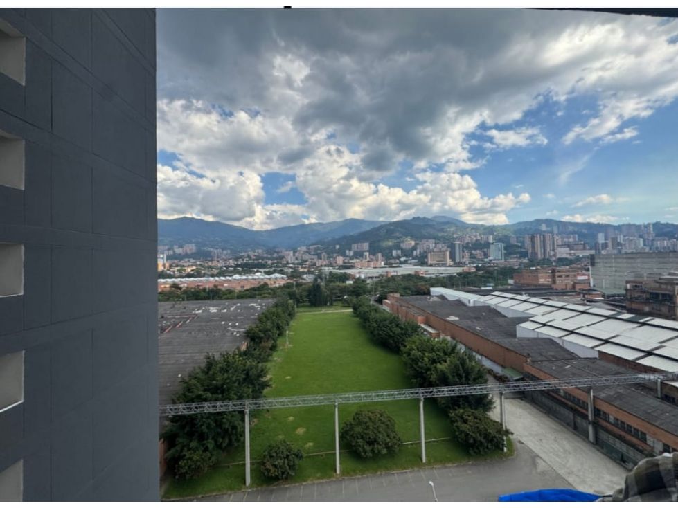 Apartamento en venta Antioquia Itagüí Zona Industrial 1 63 m2 Habitaciones 3 Baños 2 Garajes 1 Precio $530000000