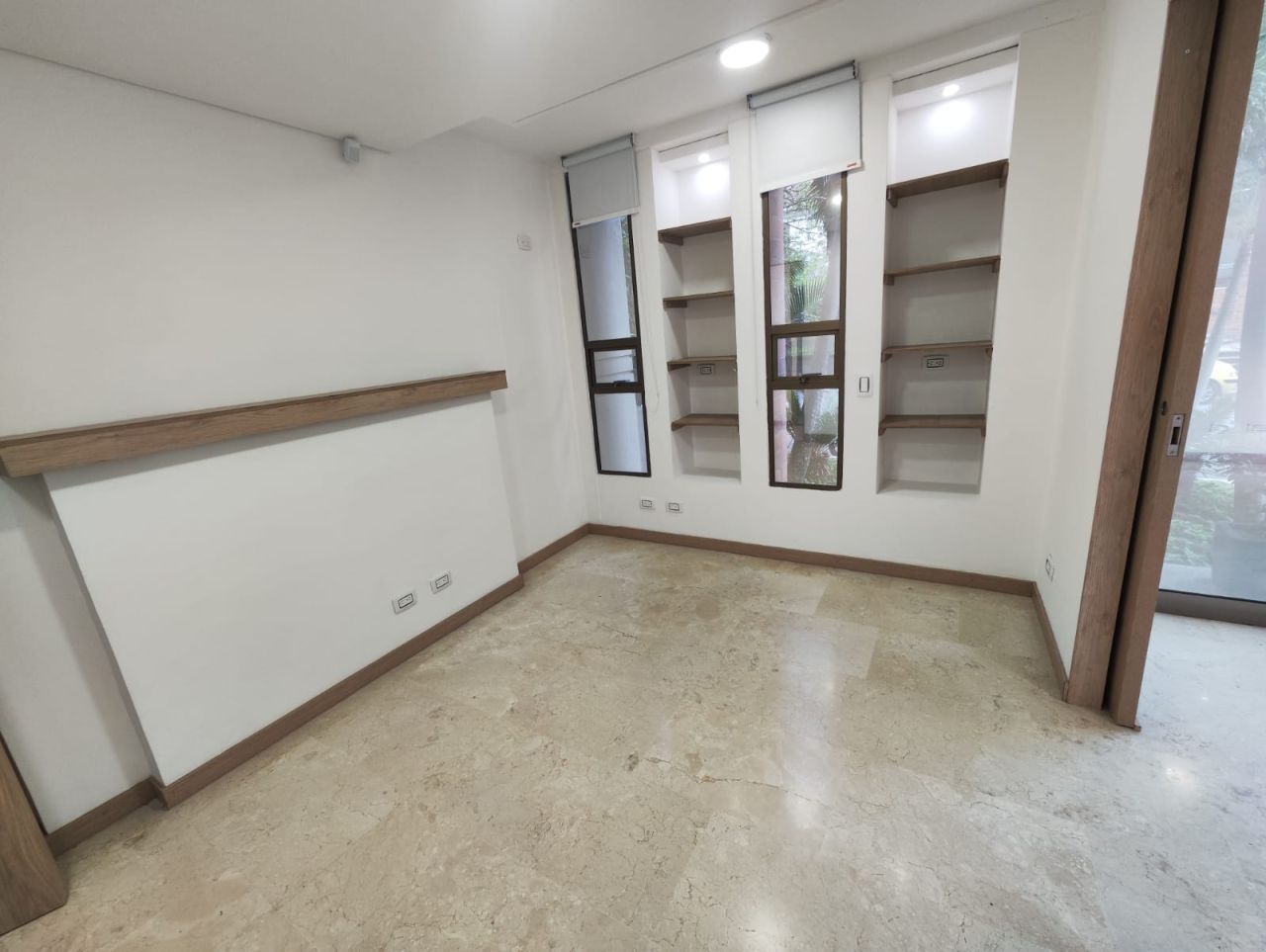 Local en arriendo Antioquia Medellín San Joaquin 36 m2 Habitaciones 0 Baños 1 Garajes 0 Precio $3400000