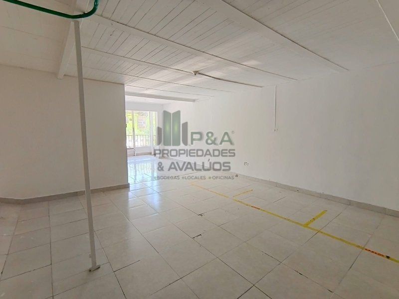 Bodega en arriendo Antioquia Itagüí San Fernando 73 m2 Habitaciones 0 Baños 2 Garajes 0 Precio $2200000