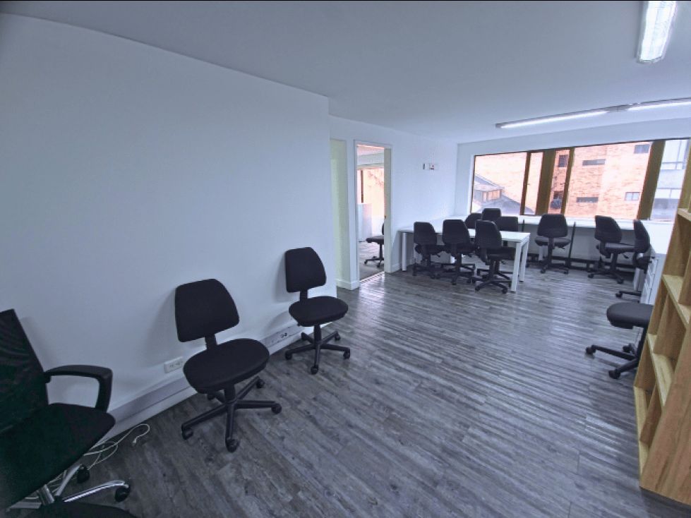 Oficina en arriendo Cundinamarca Bogotá El Espartillal 153 m2 Habitaciones 0 Baños 3 Garajes 1 Precio $9000000