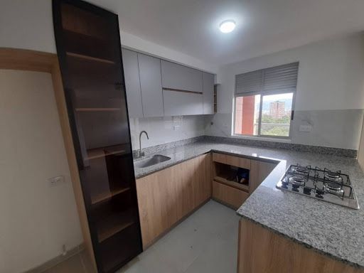 Apartamento en arriendo Antioquia Medellín Altamira 87 m2 Habitaciones 2 Baños 2 Garajes 1 Precio $3200000