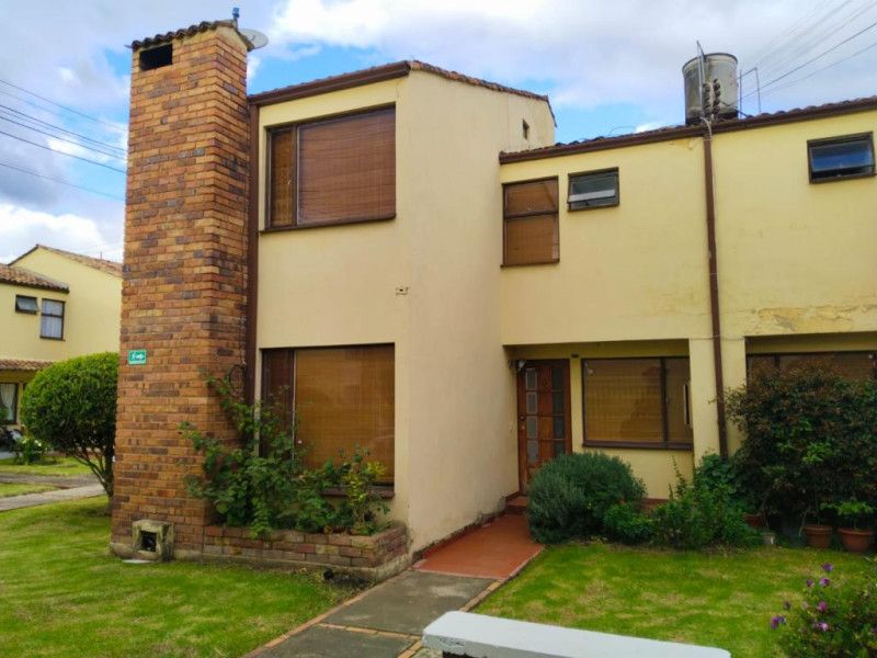 Casa en arriendo Cundinamarca Chía Cr Santa Helena 120 m2 Habitaciones 3 Baños 2 Garajes 1 Precio $3002000