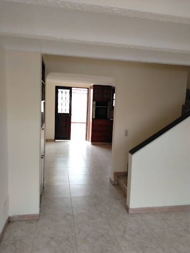Casa en arriendo Cundinamarca Bogotá Villa Alsacia 2 153 m2 Habitaciones 4 Baños 3 Garajes 1 Precio $3000000