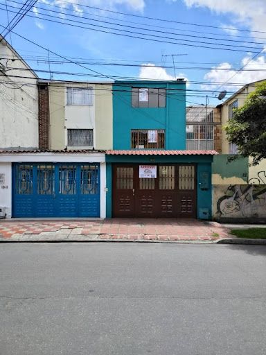 Casa en arriendo Cundinamarca Bogotá Villa Alsacia 2 153 m2 Habitaciones 4 Baños 3 Garajes 1 Precio $3000000