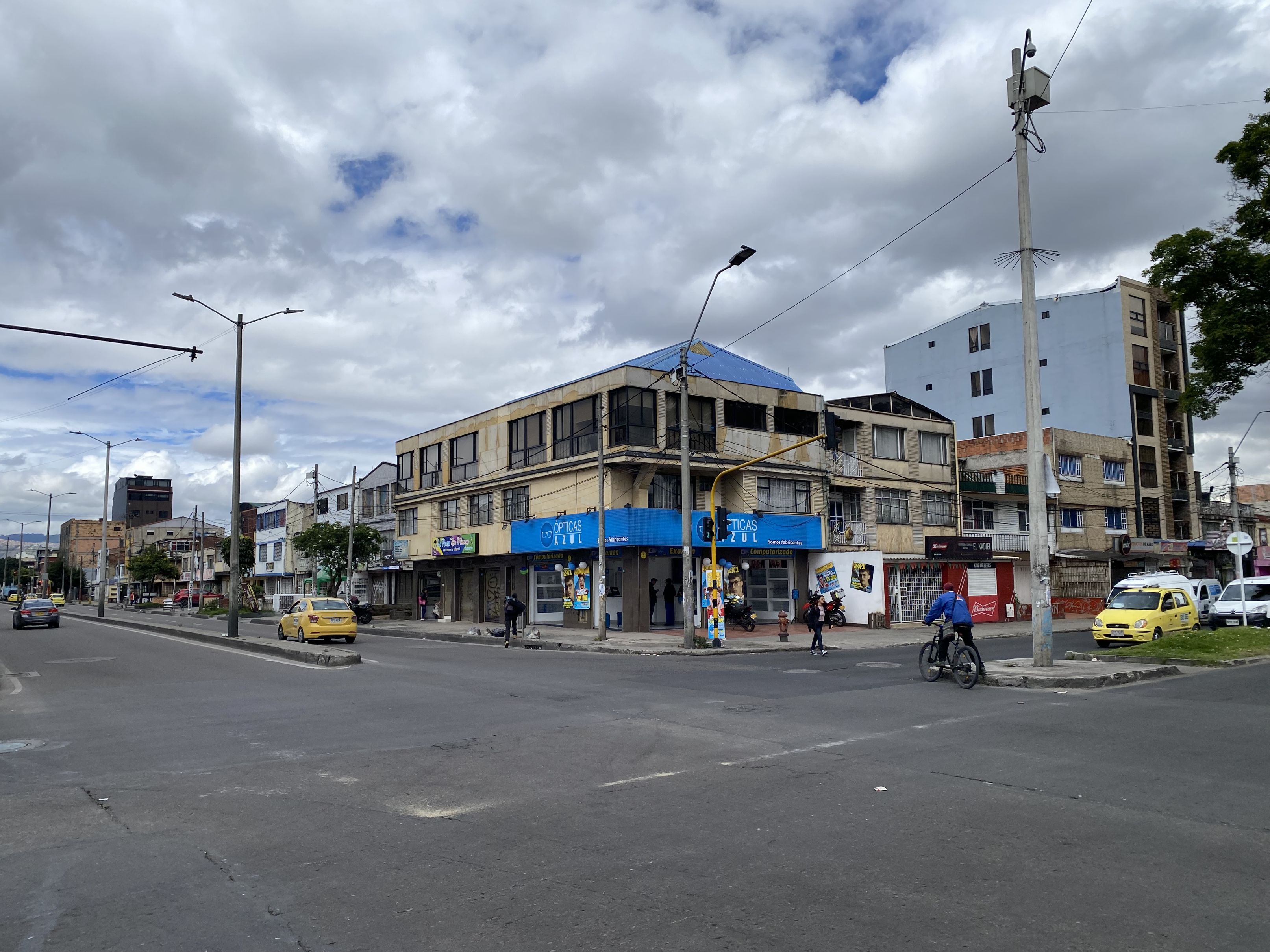 Apartamento en arriendo Cundinamarca Bogotá Santa Isabel 38 m2 Habitaciones 2 Baños 1 Garajes 0 Precio $1600000