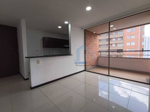 Apartamento en arriendo Antioquia Medellín Asomadera No2 98 m2 Habitaciones 3 Baños 2 Garajes 1 Precio $4500000