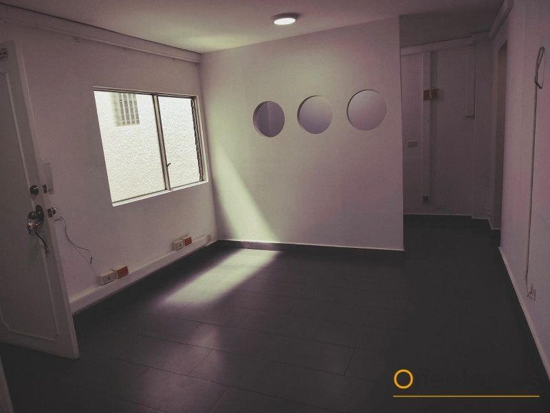 Oficina en arriendo Antioquia Medellín Los Conquistadores 49 m2 Habitaciones 0 Baños 1 Garajes 0 Precio $3500000